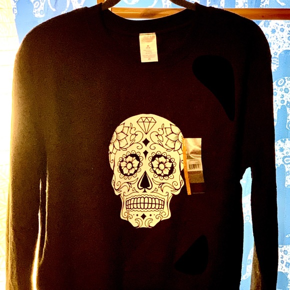 🆕 Cozy sugar skull sweatshirt black - Picture 2 of 6